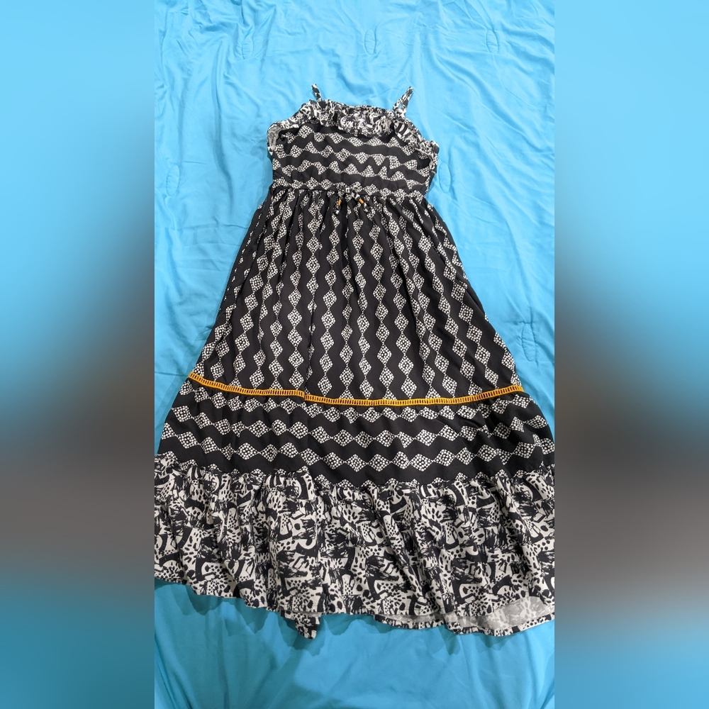 Cute summer dress, size 7-8